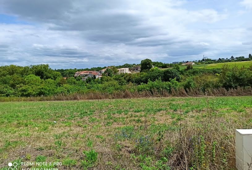  Vente Terrain + Maison - Terrain : 570m² - Maison : 119m² à Saintes (17100) 