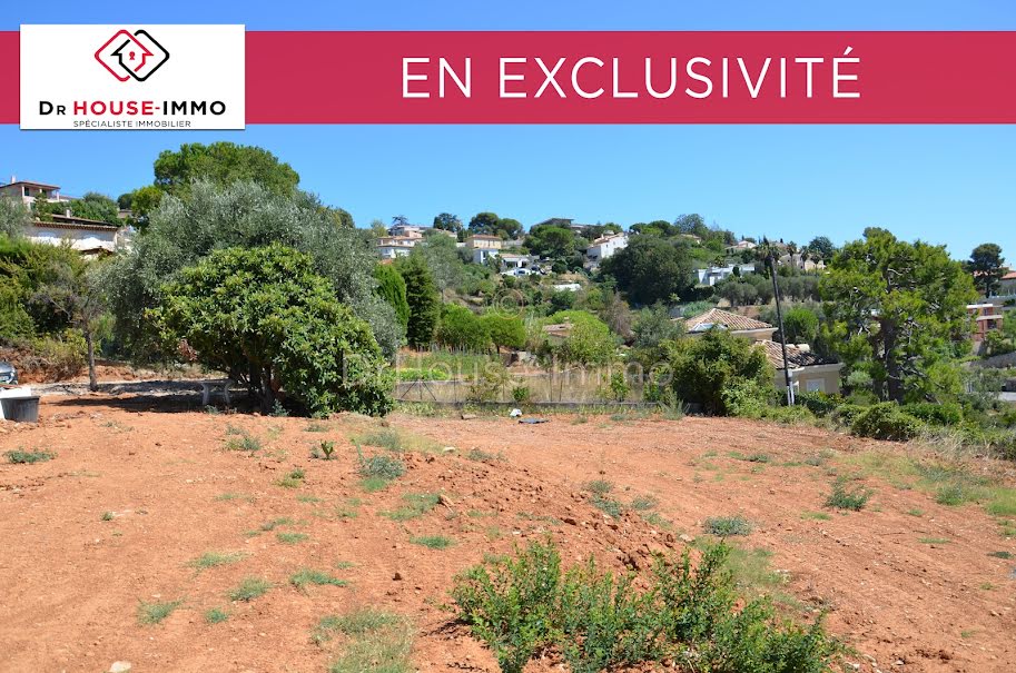 Vente terrain  1245 m² à Nice (06000), 682 500 €