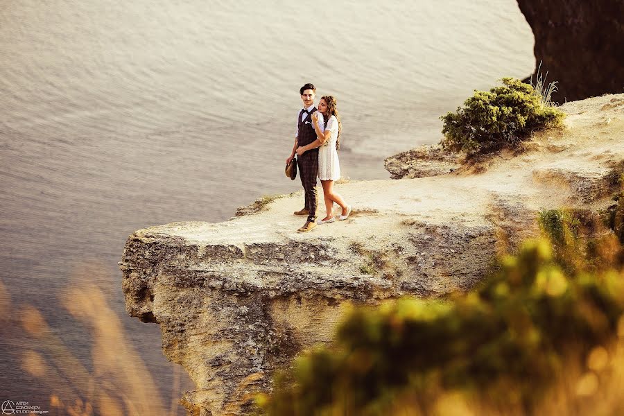 Photographe de mariage Artem Goncharov (odinmig). Photo du 23 septembre 2015