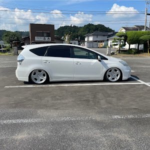 プリウスα ZVW41W
