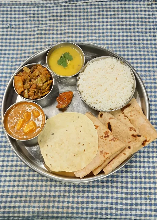 Paneer Thali