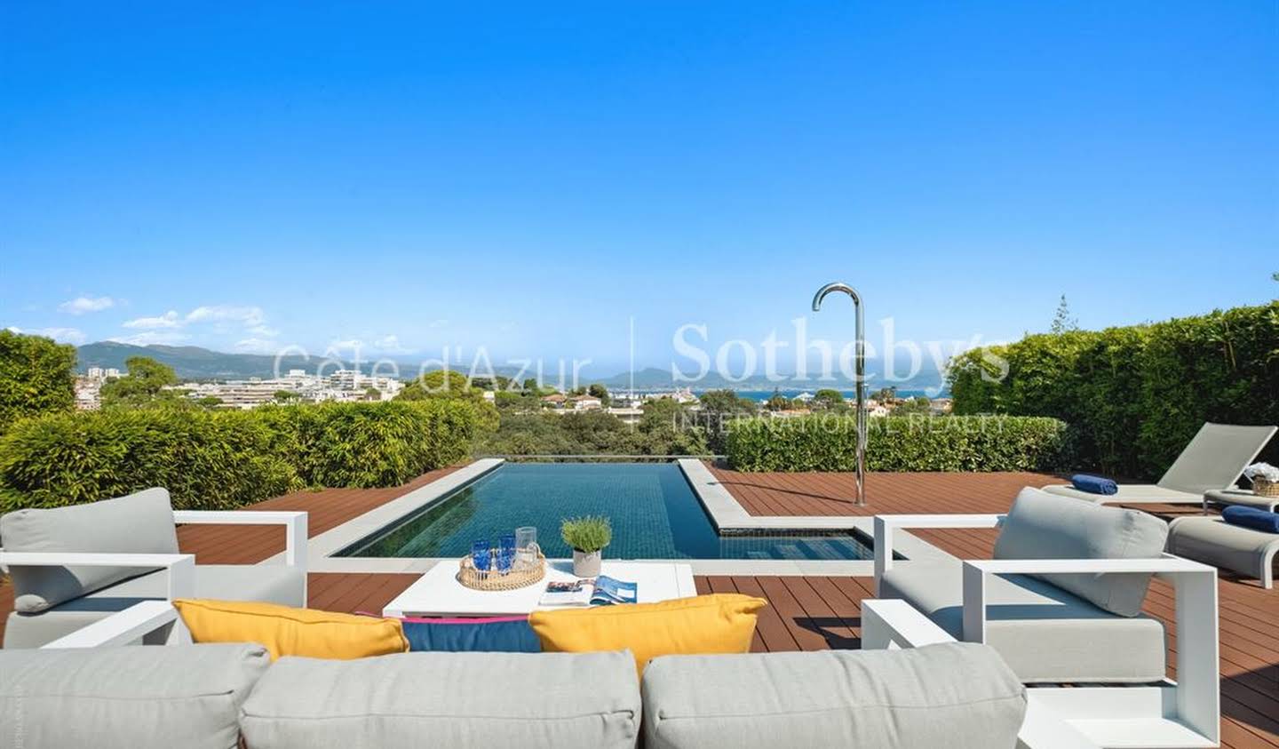 Appartement avec terrasse et piscine Juan les pins