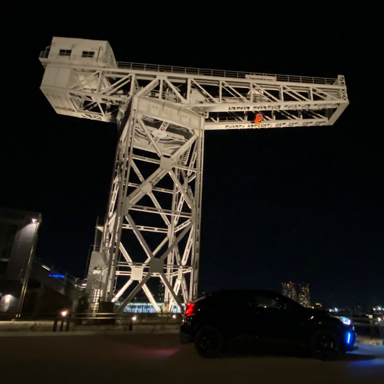 C-HRのYOKOHAMAナイトツアー・ハンマーヘッドクレーン・横浜中華街・ベイブリッジで撮影・いつもイイネ&コメントありがとうございます🙇‍♂️に関するカスタム事例の投稿画像2枚目