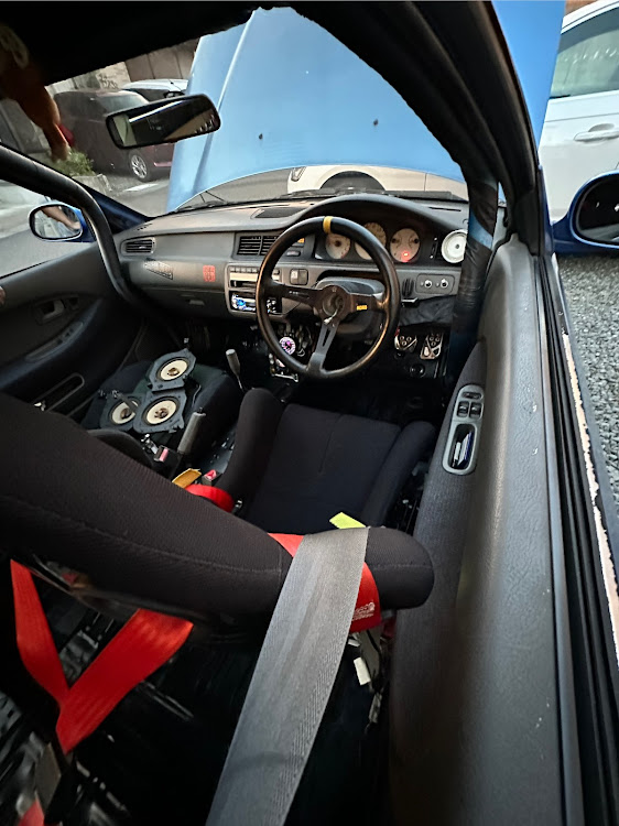 シビックのDIY・シビックしか勝たん・漢のVTEC・車検ないけど・知らんけどに関するカスタム事例の投稿画像1枚目