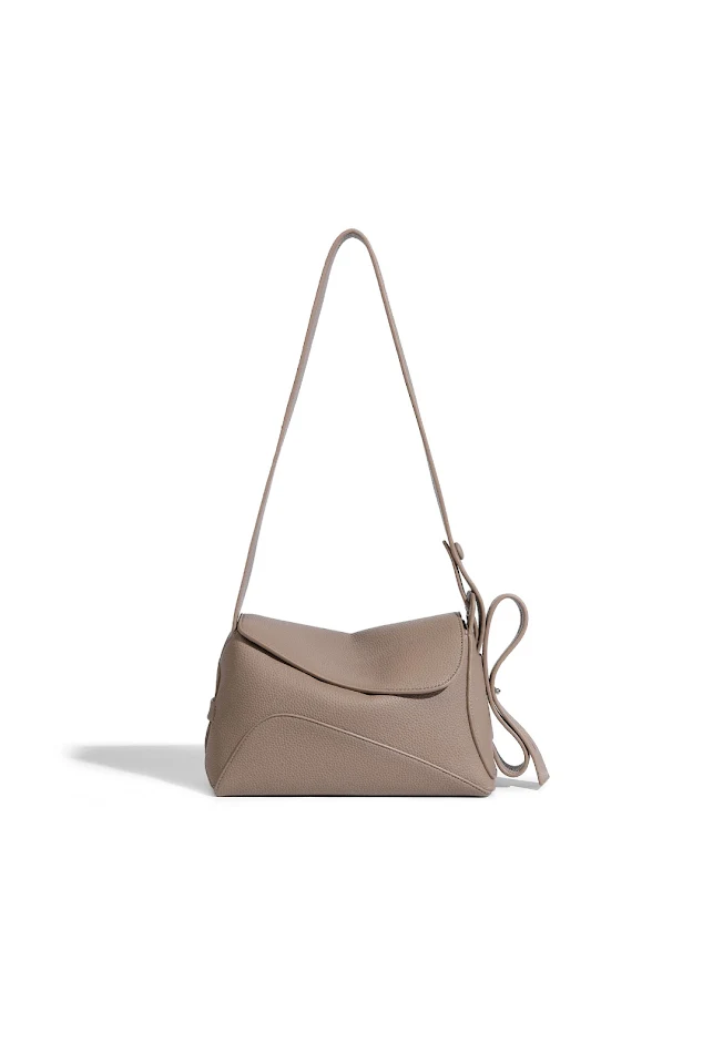Nieuwe Fashion Crossbody Dames Tas, effen kleur en all-match. Stijlvolle tas voor dagelijks gebruik, perfect voor elke outfit.