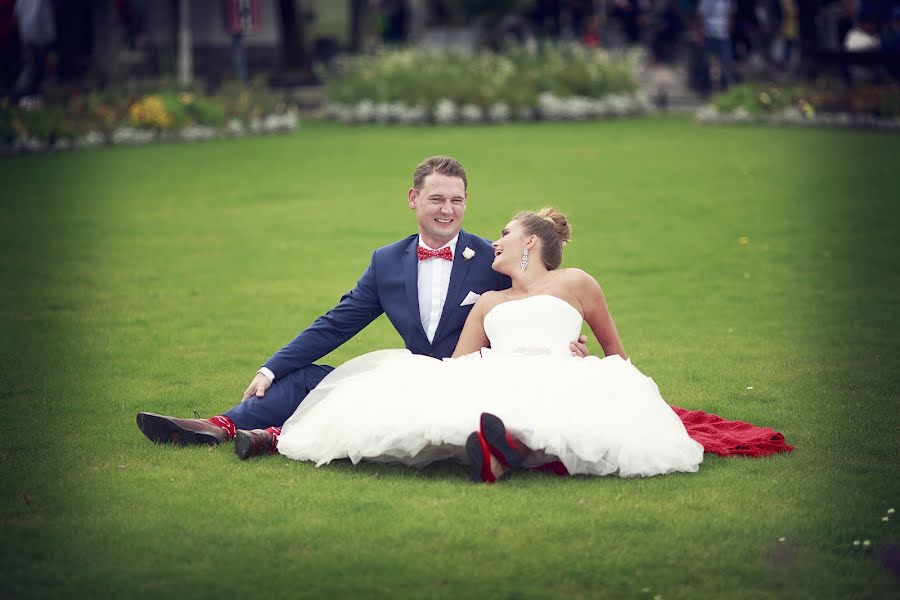 Wedding photographer Wojtek Adamczyk (wojt80). Photo of 13 July 2017