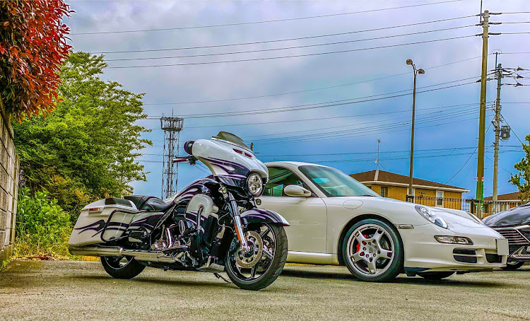 911 クーペのどアップバトン・stay home・洗車・自粛生活・コロナウイルスに負けるなに関するカスタム事例の投稿画像5枚目