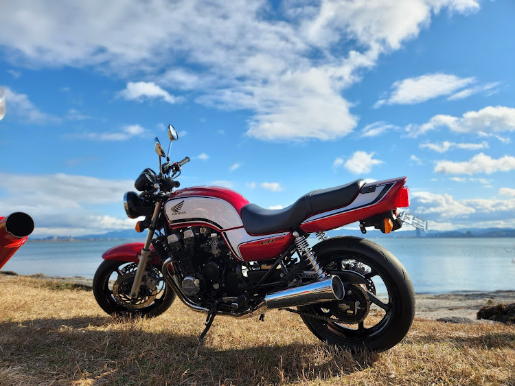 jb5 and pさんが投稿したcb750・cb400・青空・登録完了・構造変更に関するカスタム事例の投稿画像3枚目
