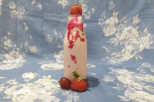 Strawberry Nuts Thickshake