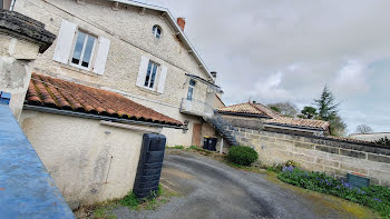 maison à Angouleme (16)