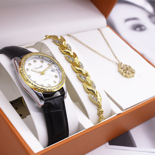 Title 3, Womens Watch New Gift Set Necklace Bracelet Th...