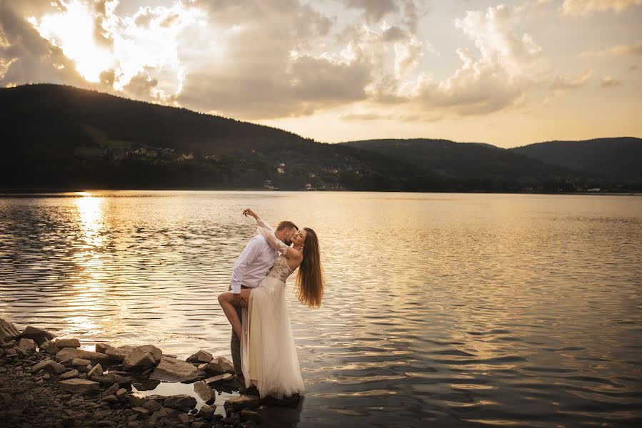 Photographe de mariage Anna Śmietana (annartstudio). Photo du 24 juillet 2022