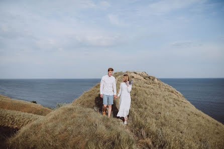 Fotógrafo de casamento Anna Artemenko (artemenko84). Foto de 1 de setembro 2018