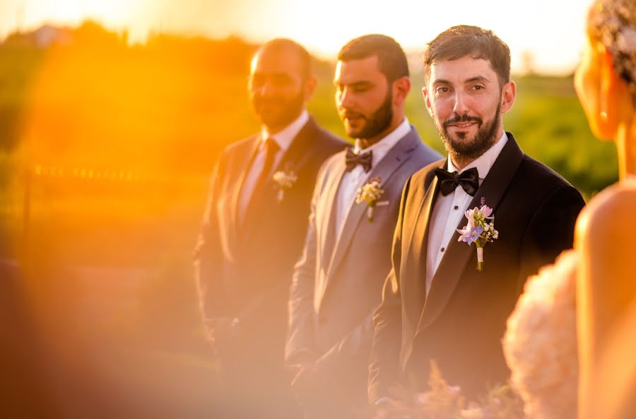 Wedding photographer Victor Leontescu (victorleontescu). Photo of 19 December 2018