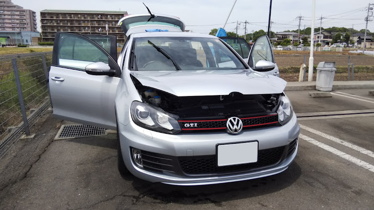 ゴルフ6 GTIの洗車・梅雨こいや・クルミに関するカスタム事例の投稿画像1枚目