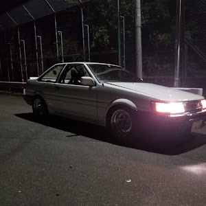 カローラレビン AE86