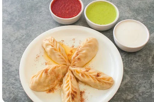 Steamed Paneer Momos