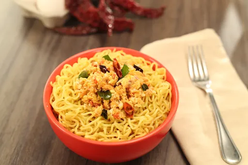 Mixed Veg Paneer Butter Masala Maggi