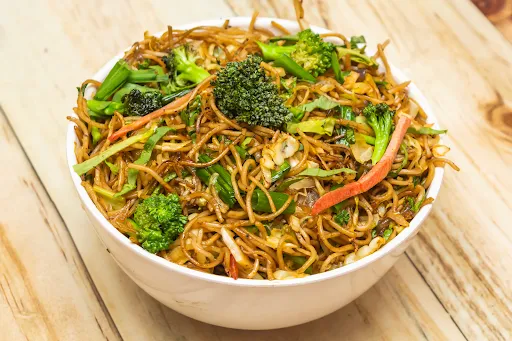 Veggie Hakka Noodles