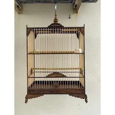 Lồng Chim Chào Mào Gỗ Trụ Tròn Lá Đề Chạm - Hàng Nét Mịn - Lồng Chim Uy Tín Tonystore