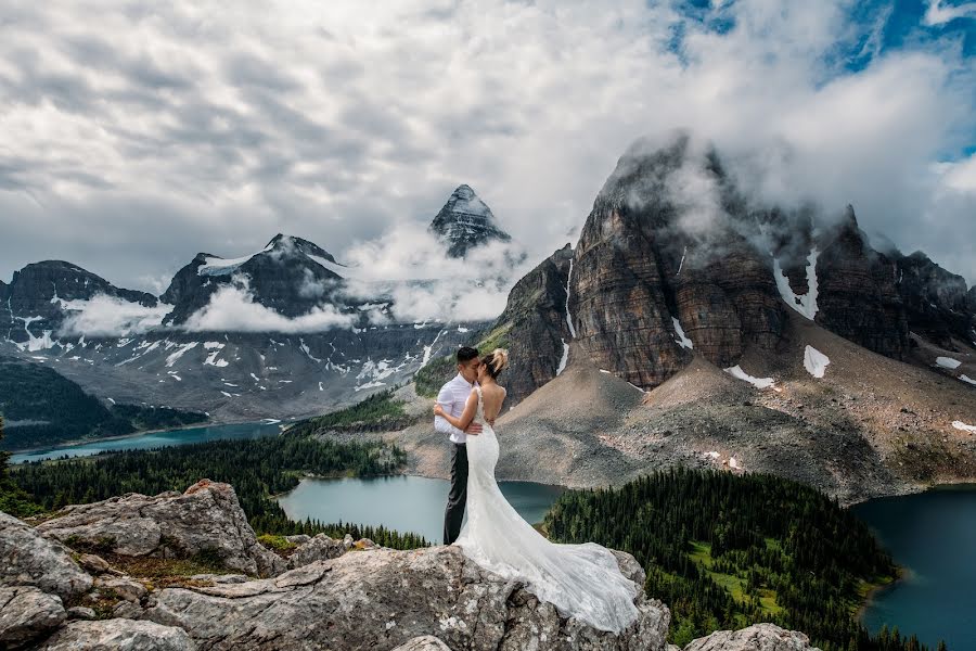 Fotógrafo de casamento Marcin Karpowicz (bdfkphotography). Foto de 18 de agosto 2019