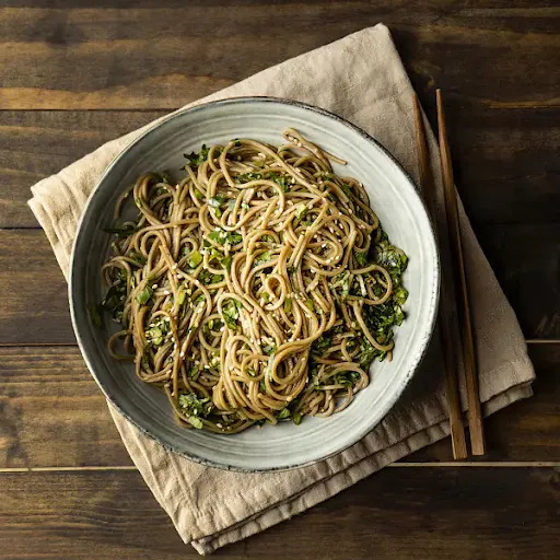 Vegetable Hakka Noodles