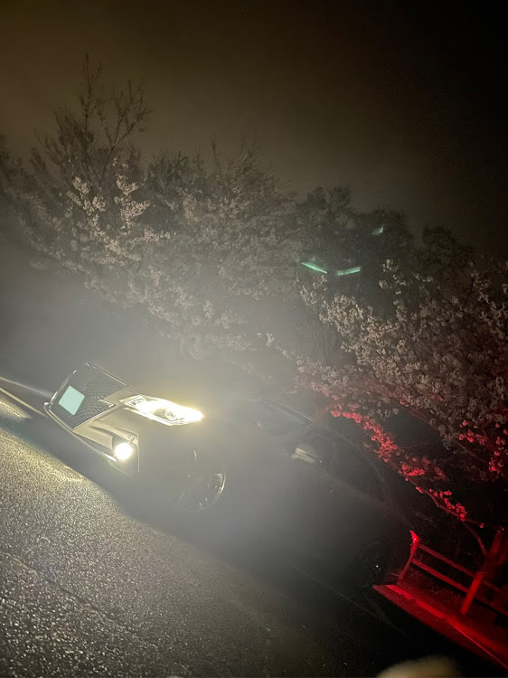 まっつんさんが投稿した桜とコラボ🌸・ドライブ・サクラと愛車に関するカスタム事例の投稿画像1枚目