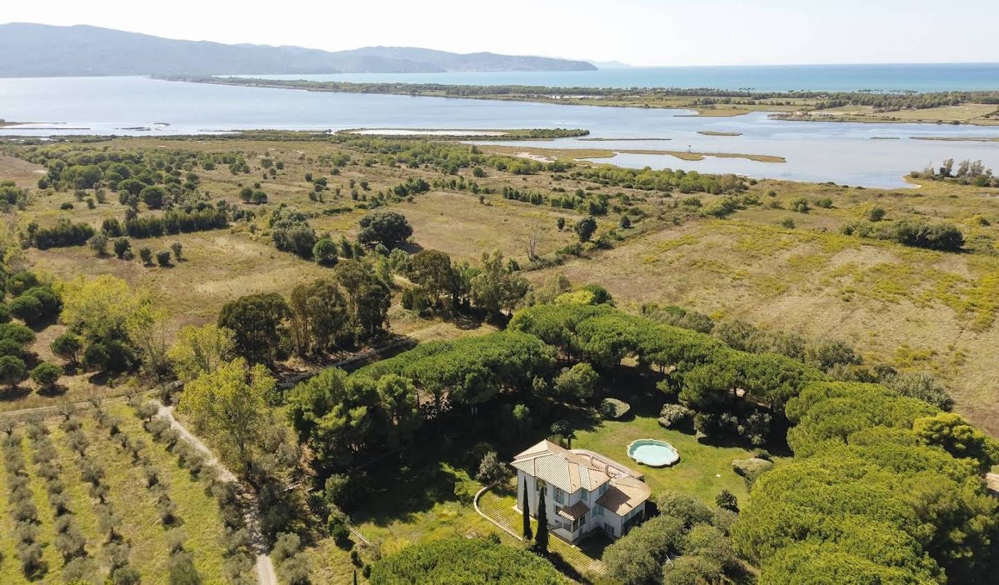 Villa with garden and terrace Orbetello