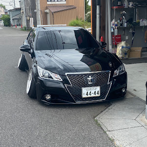 クラウンアスリート