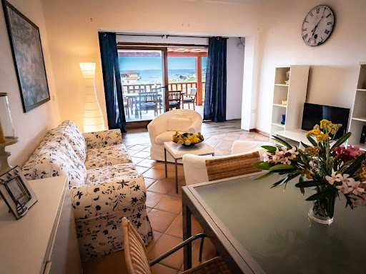 Appartement avec terrasse en bord de mer 1