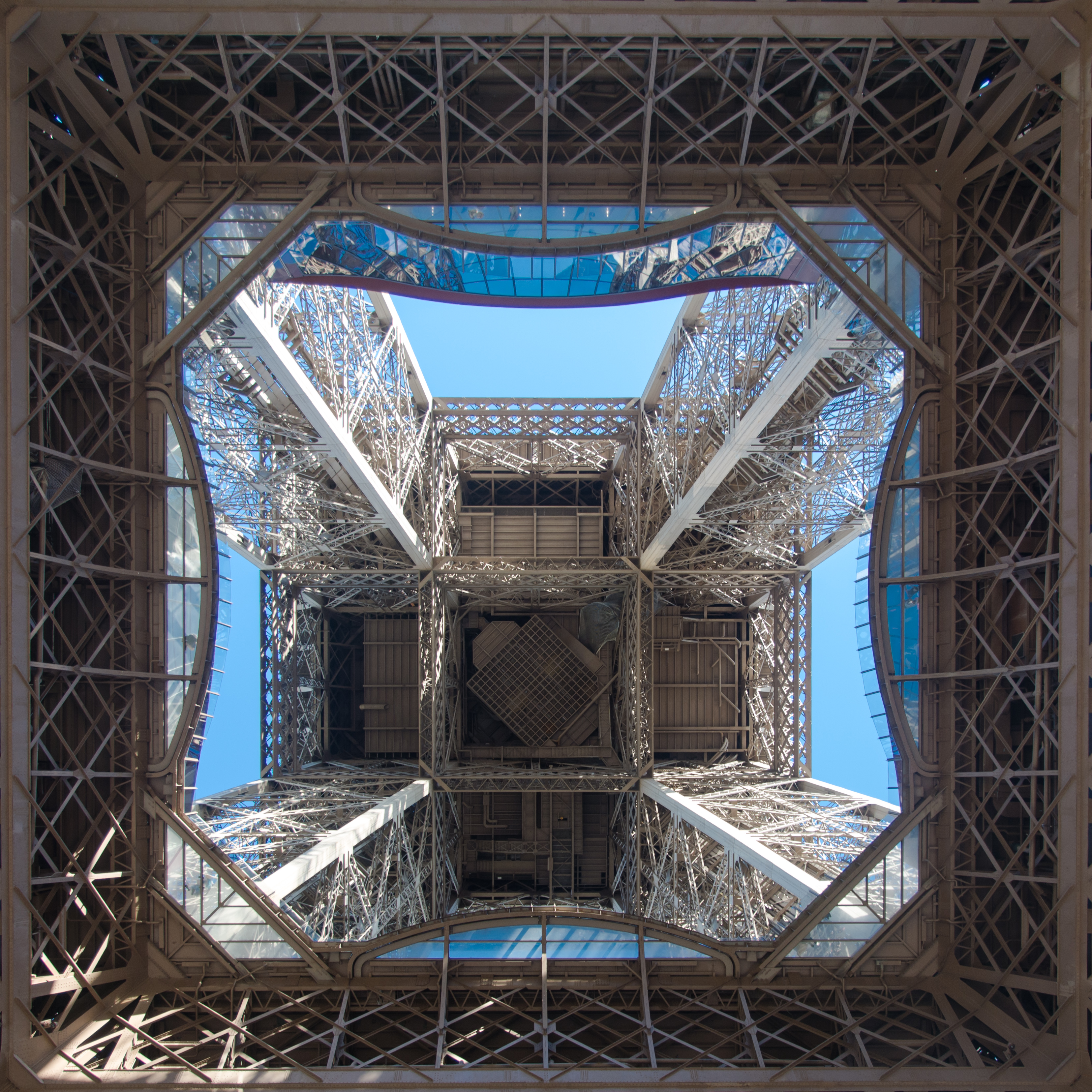 Eiffel di danilomateraphotography