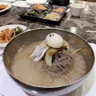 韓食堂한식당