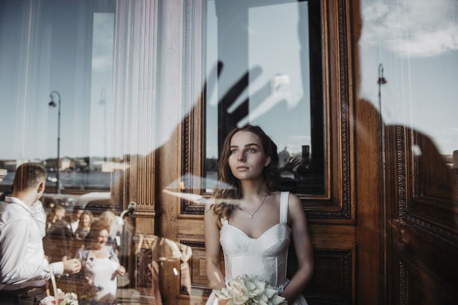 Wedding photographer Kseniya Chernaya (elektrofoto). Photo of 13 July 2018