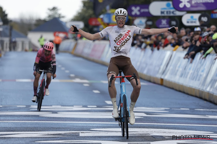 🎥 Dorian Godon wint verrassend de Brabantse Pijl na een slijtageslag