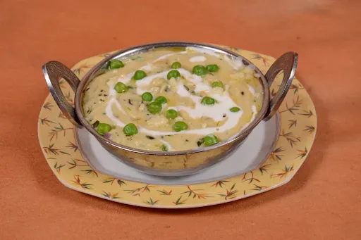 Methi Matar Malai [Sweet]