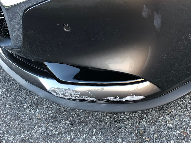 MAZDA3の富士山と愛車・富士山五合目・バンパー傷・富士山新五号目に関するカスタム事例の投稿画像5枚目