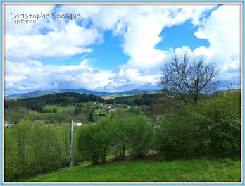 terrain à Celles-sur-Durolle (63)