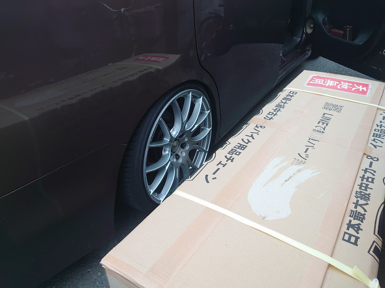 ノアの中身はまだ・ヒミツ(〃∇〃)・coming soon・いいね！をしてくれた人に感謝✨に関するカスタム事例の投稿画像1枚目