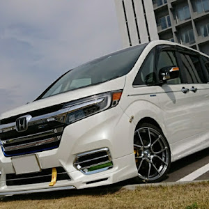 ステップワゴンスパーダ RP5