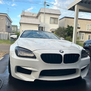 M6 グランクーペ F06