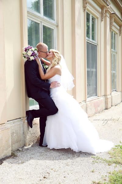 Wedding photographer Zuzana Dudášová (suzanphoto). Photo of 16 April 2019