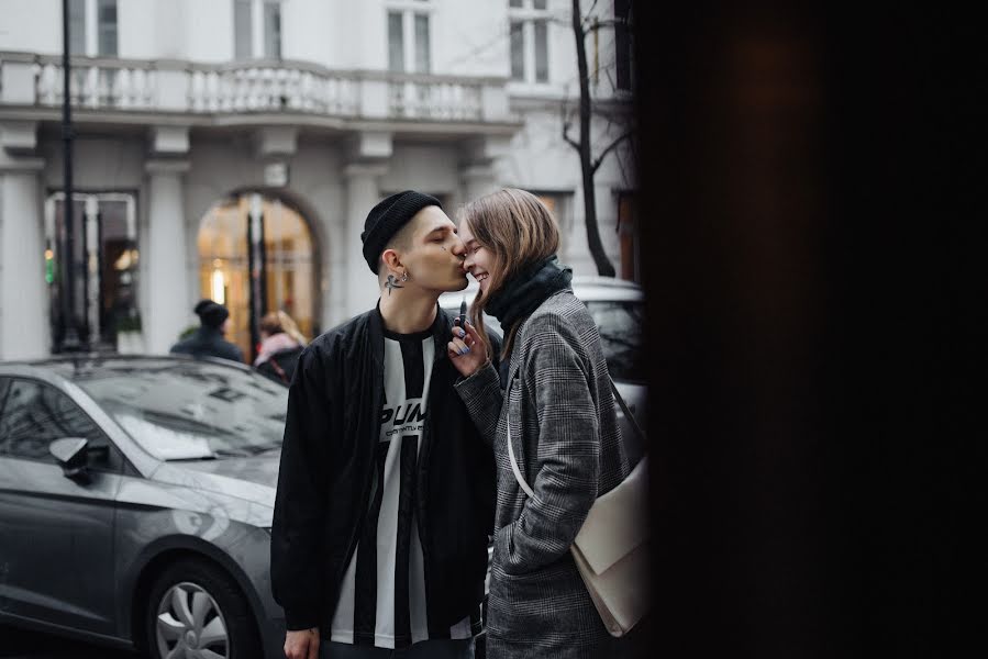 Fotógrafo de casamento Irina Kochelaevskaya (irkyn). Foto de 6 de abril 2018