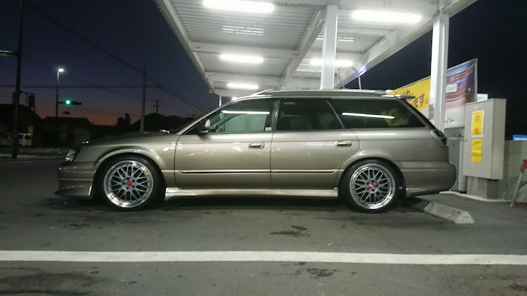 レガシィツーリングワゴンのローカルサーフさんが投稿したカスタム事例の投稿画像1枚目