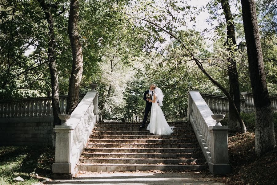 Wedding photographer Darya Ovchinnikova (ovchinnikovad). Photo of 7 November 2017