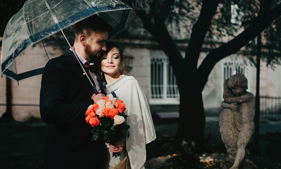 Fotógrafo de casamento Maksim Stanislavskiy (stanislavsky). Foto de 2 de março 2017