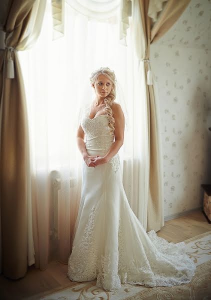 Nhiếp ảnh gia ảnh cưới Denis Frolov (frolovda). Ảnh của 3 tháng 9 2013