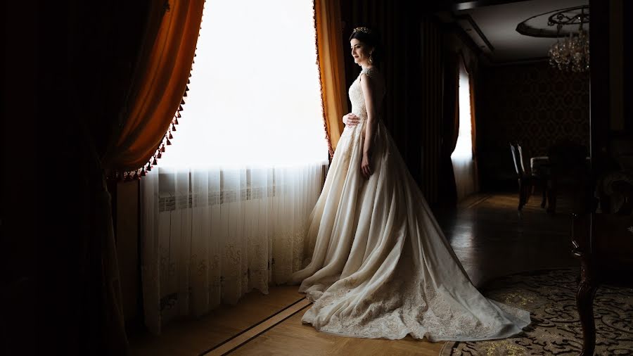 結婚式の写真家Alan Tutaev (alantutaev)。2017 3月29日の写真