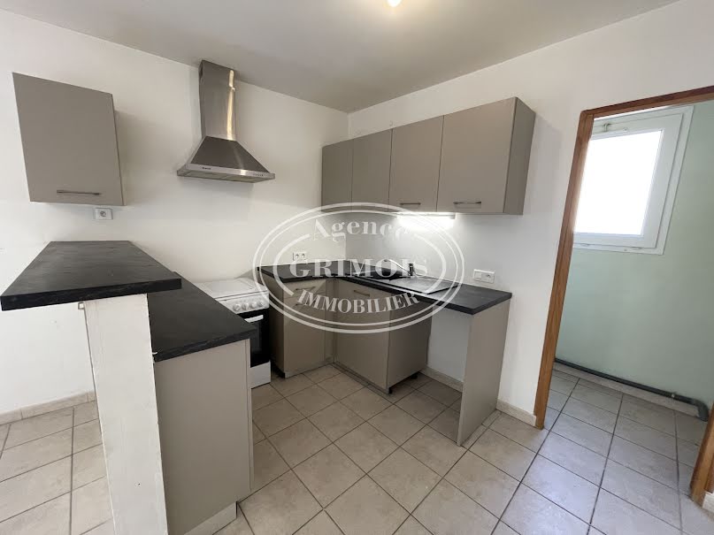 Location  appartement 2 pièces 42 m² à Lézignan-Corbières (11200), 410 €