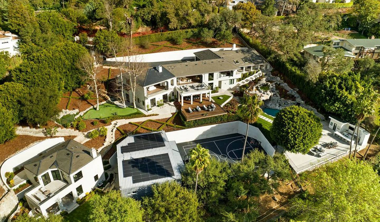 House with pool Beverly Hills