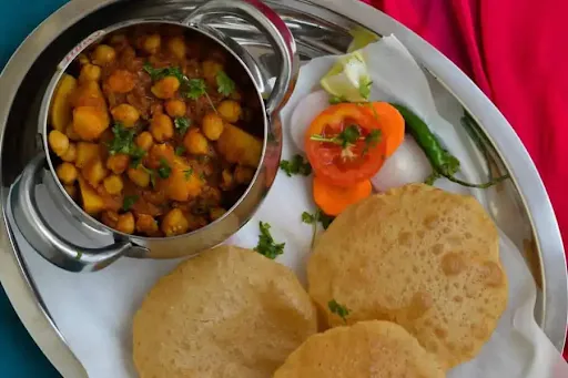 Poori Chole